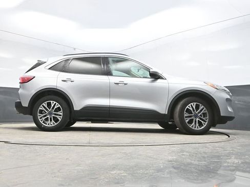 Used 2020 Ford Escape SEL image 33