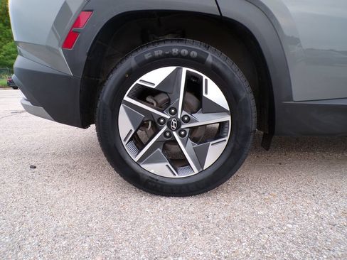 Certified 2025 Hyundai Tucson SEL AWD/4WD image 18