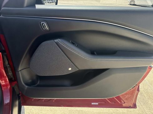 Used 2023 Ford Mustang Mach-E Premium RWD image 15