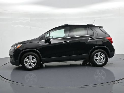 Used 2017 Chevrolet Trax LT w/ Driver Confidence Package FWD image 9