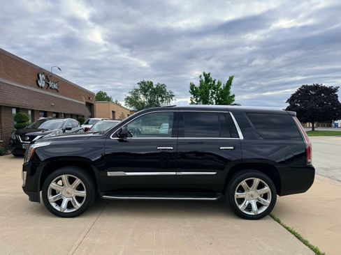 Used 2015 Cadillac Escalade Premium AWD/4WD image 5