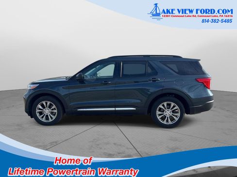 Used 2022 Ford Explorer XLT w/ Equipment Group 202A AWD/4WD image 17