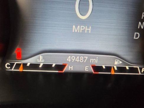 Used 2020 Jeep Cherokee Limited image 33