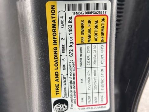 Used 2023 Ford Explorer XLT w/ Equipment Group 202A image 31