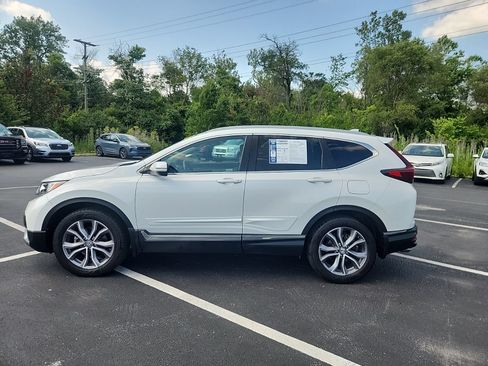 Used 2020 Honda CR-V Touring image 3