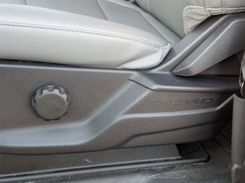 Used 2024 Ford F250 XL w/ XL Chrome Package image 16