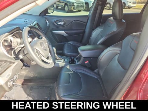 Used 2018 Jeep Cherokee Trailhawk w/ Quick Order Package 27L AWD/4WD image 11