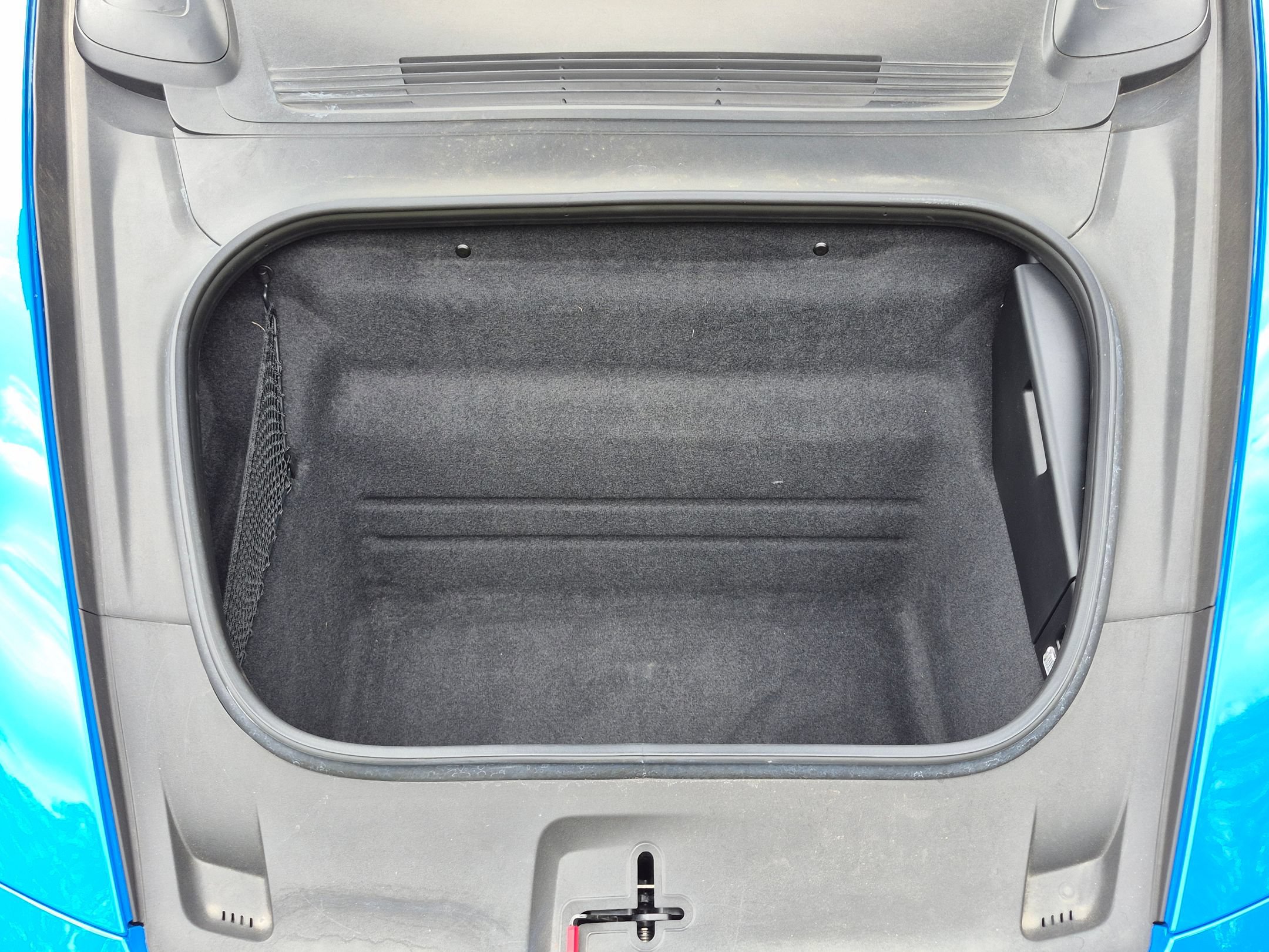 Certified 2024 Porsche 911 Carrera 4 AWD/4WD image 36
