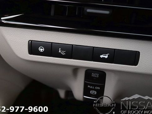 New 2026 Nissan Murano Platinum image 28