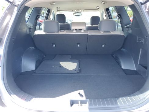 Used 2020 Hyundai Santa Fe SEL w/ Cargo Package image 34