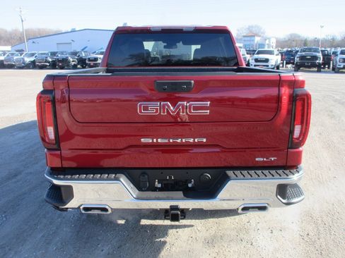 New 2026 GMC Sierra 1500 SLT w/ SLT Premium Package image 6
