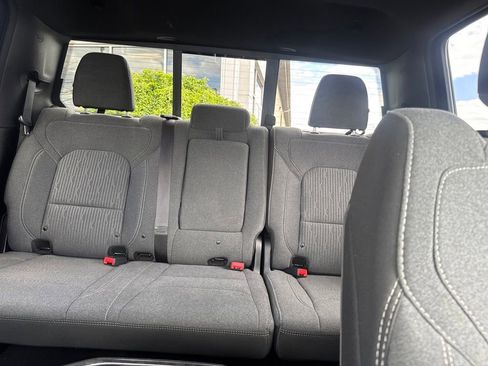 Used 2019 RAM 1500 Big Horn AWD/4WD image 37