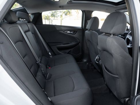 Used 2024 Chevrolet Malibu LT image 83