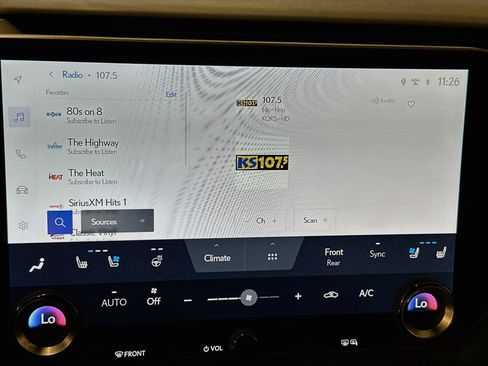 Used 2023 Lexus RX 350 Premium w/ Accessory Package AWD/4WD image 21