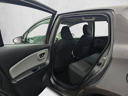 Used 2016 Toyota Yaris SE image 14