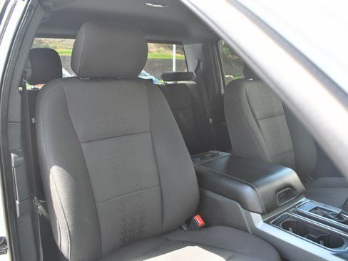 Used 2019 Ford F150 XLT w/ Equipment Group 302A Luxury AWD/4WD image 26