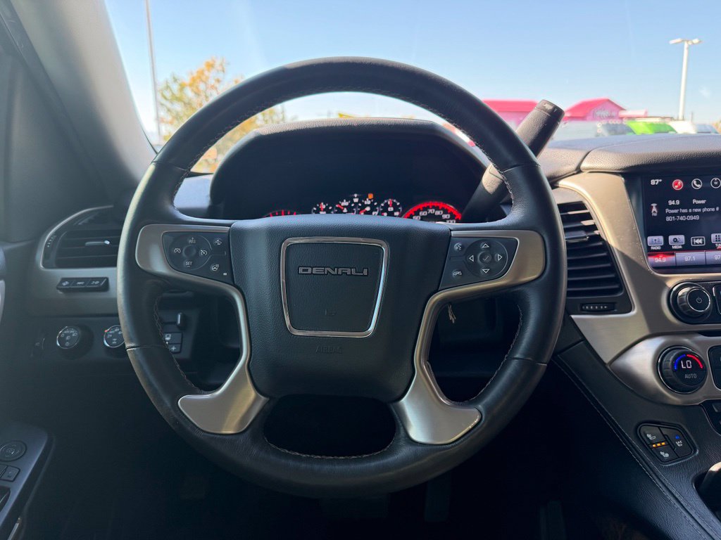 Used 2016 GMC Yukon Denali w/ Open Road Package AWD/4WD image 9