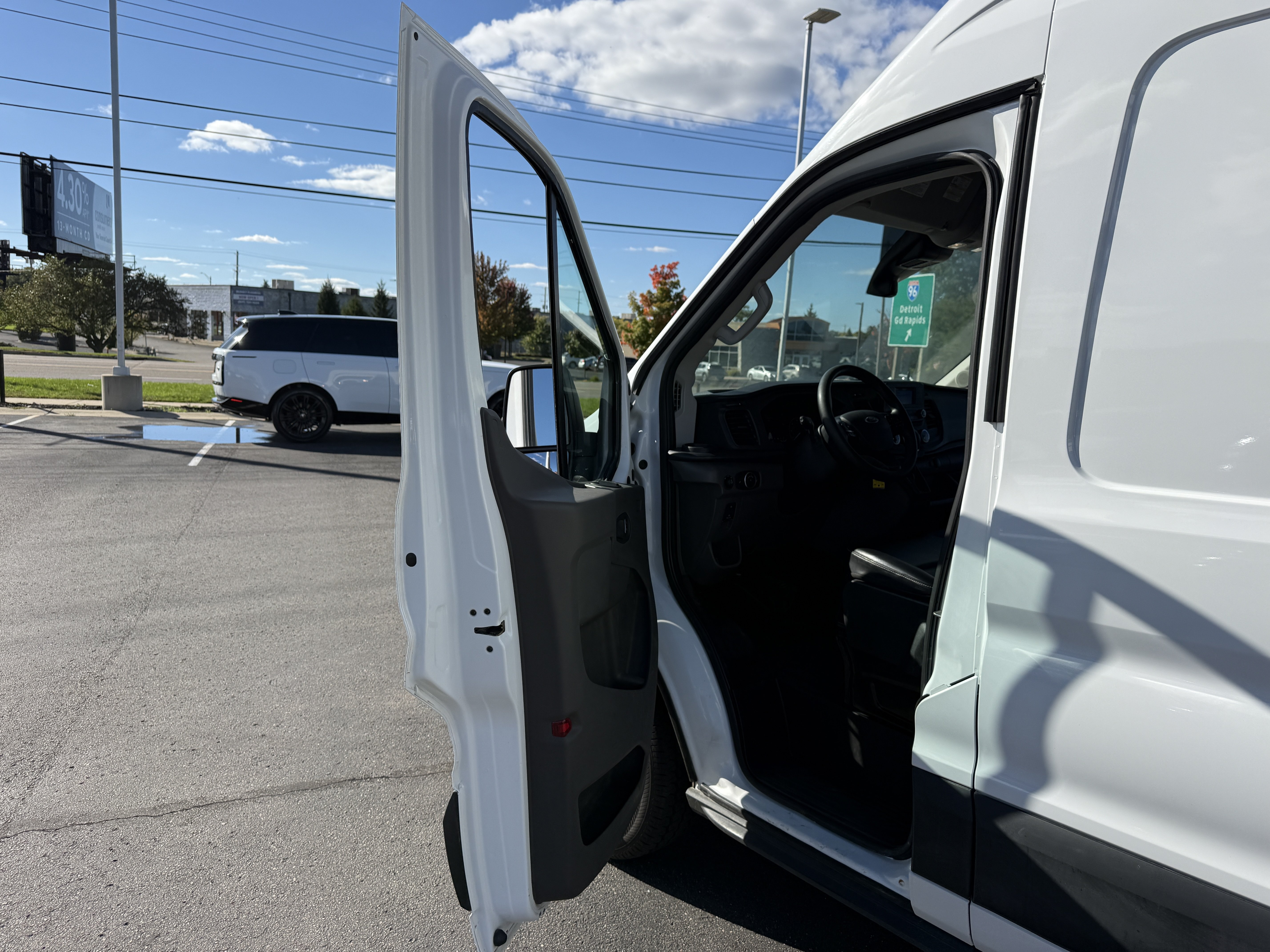 Used 2025 Ford Transit 250 148 High Roof AWD w/ Load Area Protection Package image 10