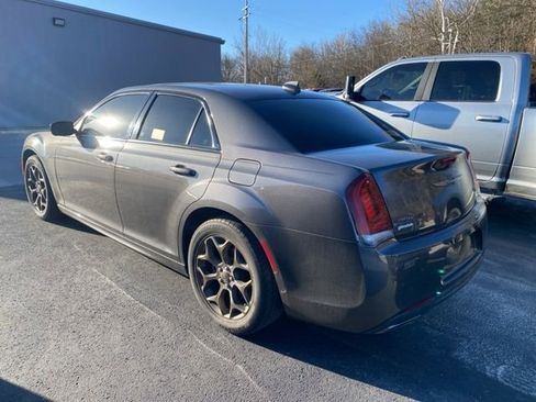 Used 2016 Chrysler 300 S w/ 300S Premium Group image 10