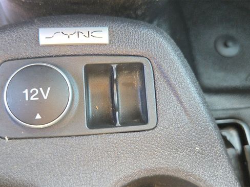 Used 2017 Ford Transit Connect XL image 18