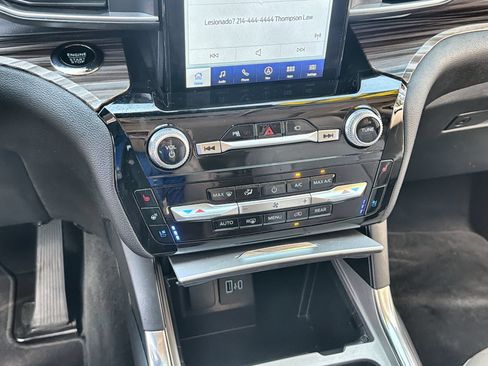 Certified 2023 Ford Explorer Limited w/ Limited Technology Package RWD image 19