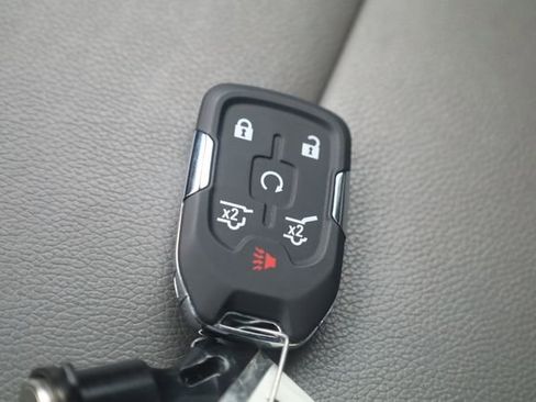 Used 2018 Chevrolet Tahoe LT w/ Luxury Package AWD/4WD image 27