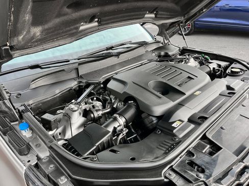Used 2020 Land Rover Range Rover Sport HST image 14