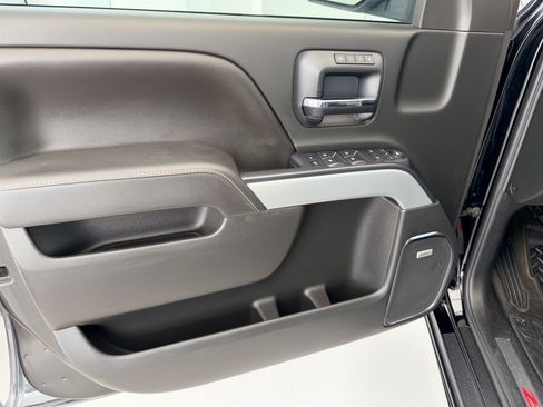 Used 2015 Chevrolet Silverado 2500 LTZ AWD/4WD image 14
