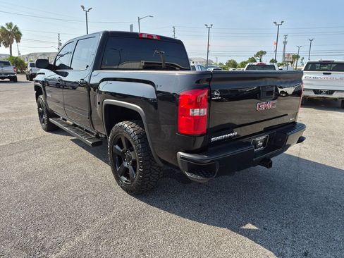 Used 2018 GMC Sierra 1500 SLE w/ SLE Value Package RWD image 8