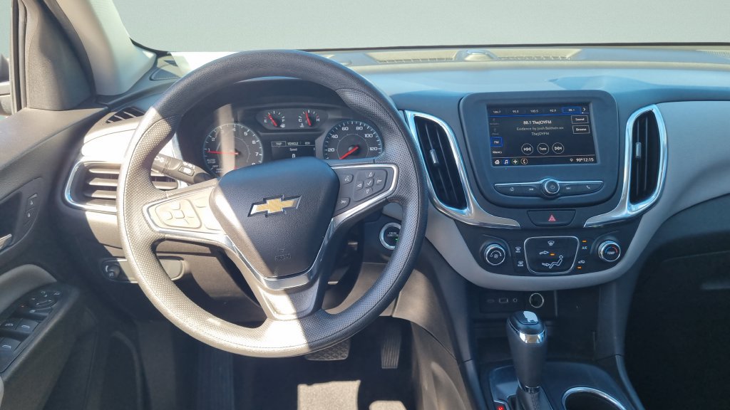 Used 2020 Chevrolet Equinox LS w/ LS Convenience Package FWD image 12