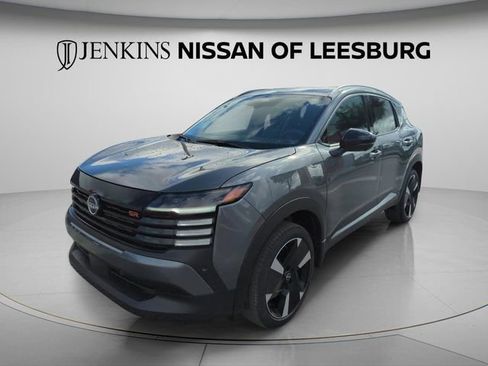 New 2026 Nissan Kicks SR FWD image 9