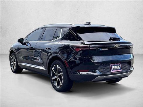 Certified 2024 Chevrolet Equinox EV LT FWD image 13