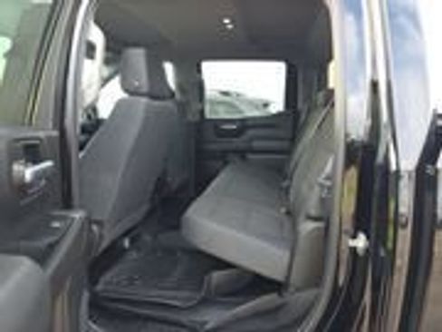 Used 2019 Chevrolet Silverado 1500 Custom Trail Boss w/ Custom Convenience Package image 3