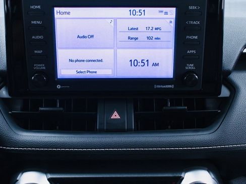 Used 2021 Toyota RAV4 XLE image 19