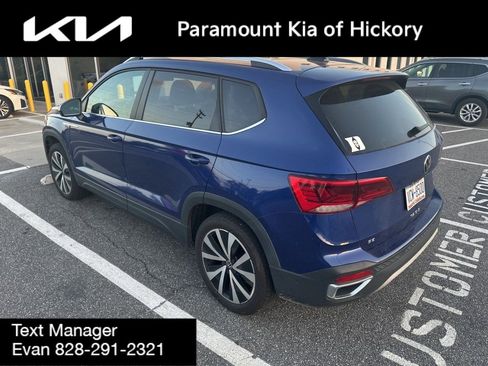 Used 2022 Volkswagen Taos SE image 4