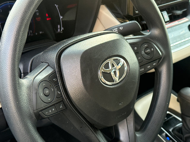 Used 2026 Toyota Corolla LE FWD image 29