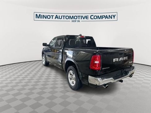 Used 2025 RAM 1500 Big Horn AWD/4WD image 6