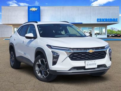 Used 2025 Chevrolet Trax LT