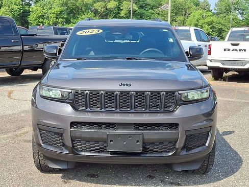 Used 2023 Jeep Grand Cherokee L Laredo AWD/4WD image 4