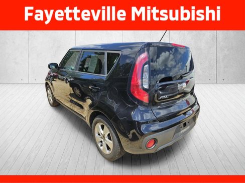 Used 2018 Kia Soul FWD image 8