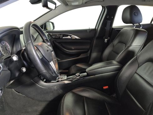 Used 2018 INFINITI QX30 AWD image 17
