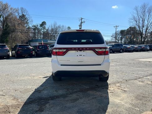 Used 2018 Dodge Durango SXT w/ 3rd Row Seating Group image 4