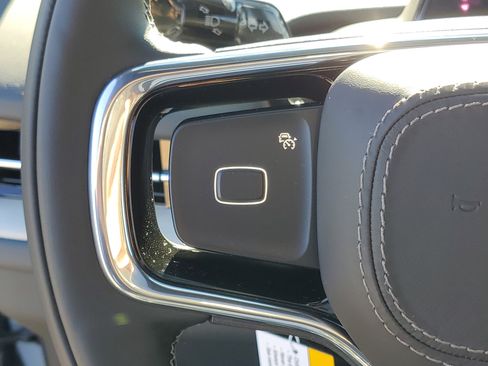 New 2025 Lincoln Navigator Reserve w/ Jet Appearance Package image 17