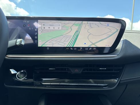 New 2025 Buick Envision Sport Touring image 28