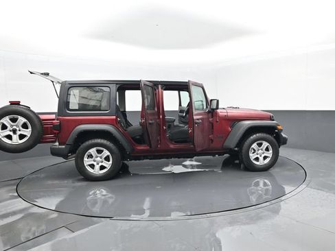 Used 2021 Jeep Wrangler Unlimited Sport AWD/4WD image 27