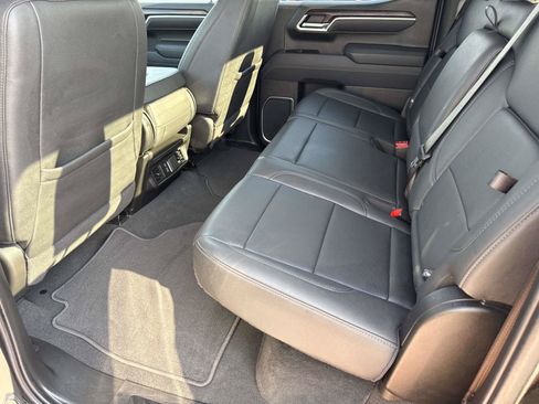 Used 2025 GMC Sierra 1500 SLT AWD/4WD image 20