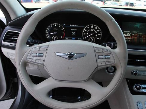 Used 2021 Genesis G90 5.0 Ultimate AWD/4WD image 28