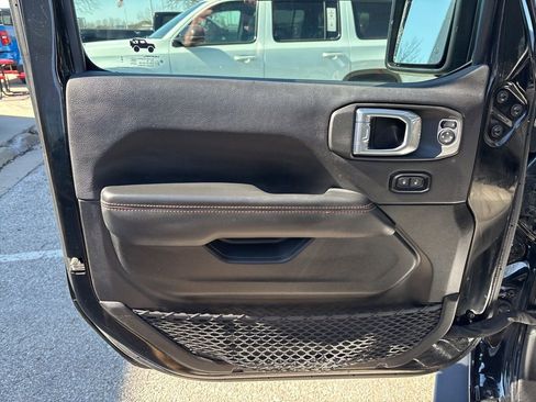 Used 2023 Jeep Gladiator Mojave w/ LED Lighting Group image 55