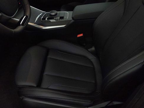 New 2026 BMW 330i xDrive Sedan w/ Convenience Package image 19