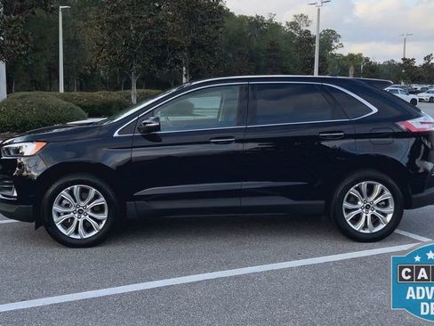 Used 2024 Ford Edge Titanium image 5